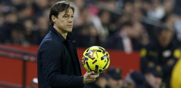 Baccarat-塞维利亚主教练：我们和巴萨差距非常大，现在的他们志在夺冠