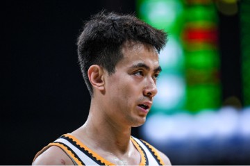 Baccarat-杨鸣走早了？辽宁狂胜52分终结4连败 赵继伟复出激活7人上双制胜